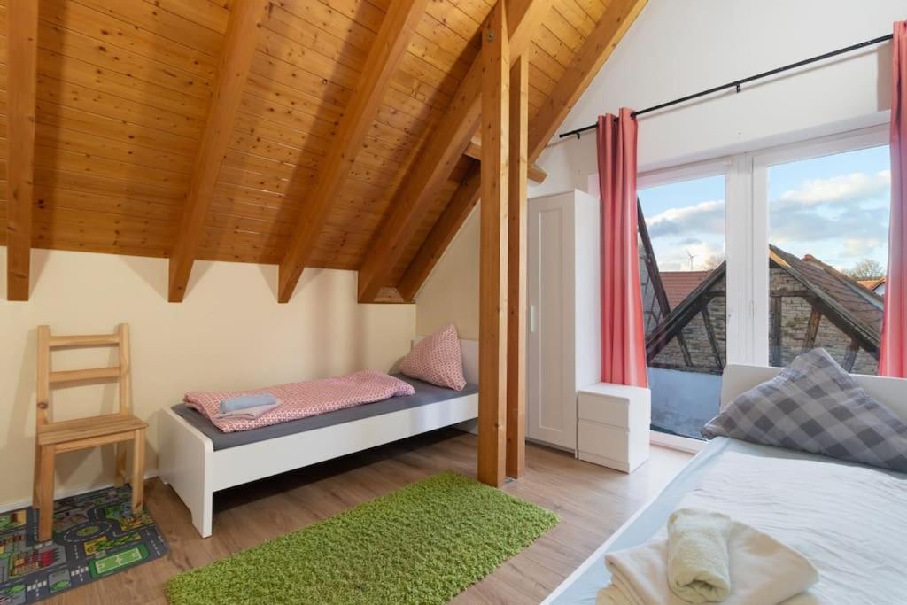 Maisonette-Wohnung Mit 5 Schlafzimmern 보스타트 외부 사진